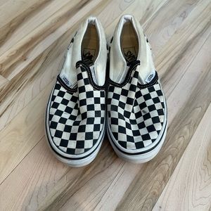 Youth check vans
